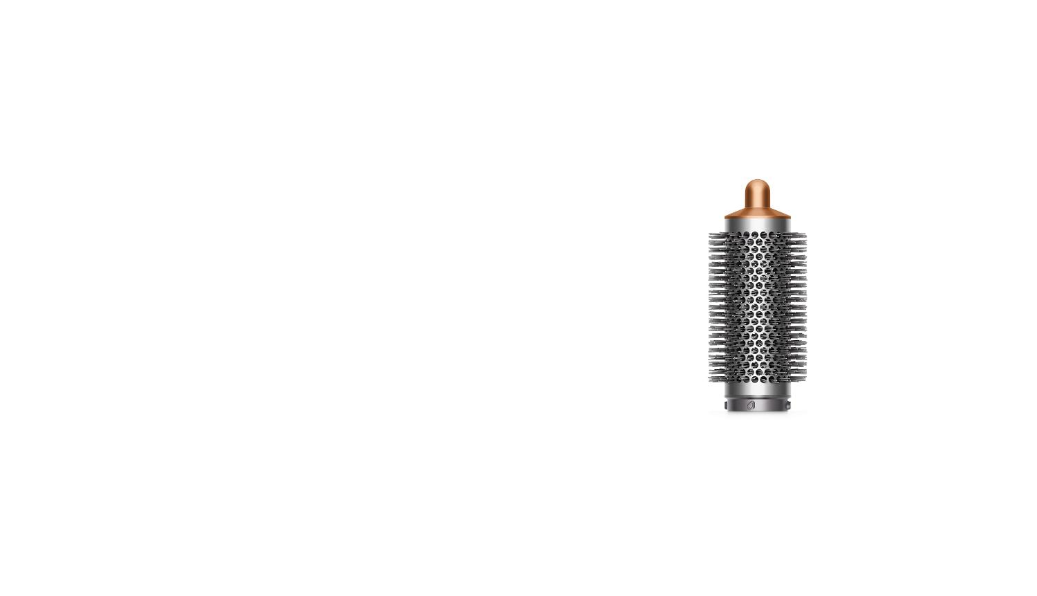 Round volumising brush