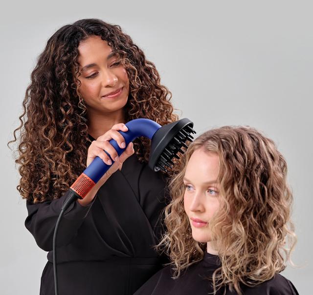 Dyson Supersonic r™ Professional hair dryer Vinca Blue/Topaz