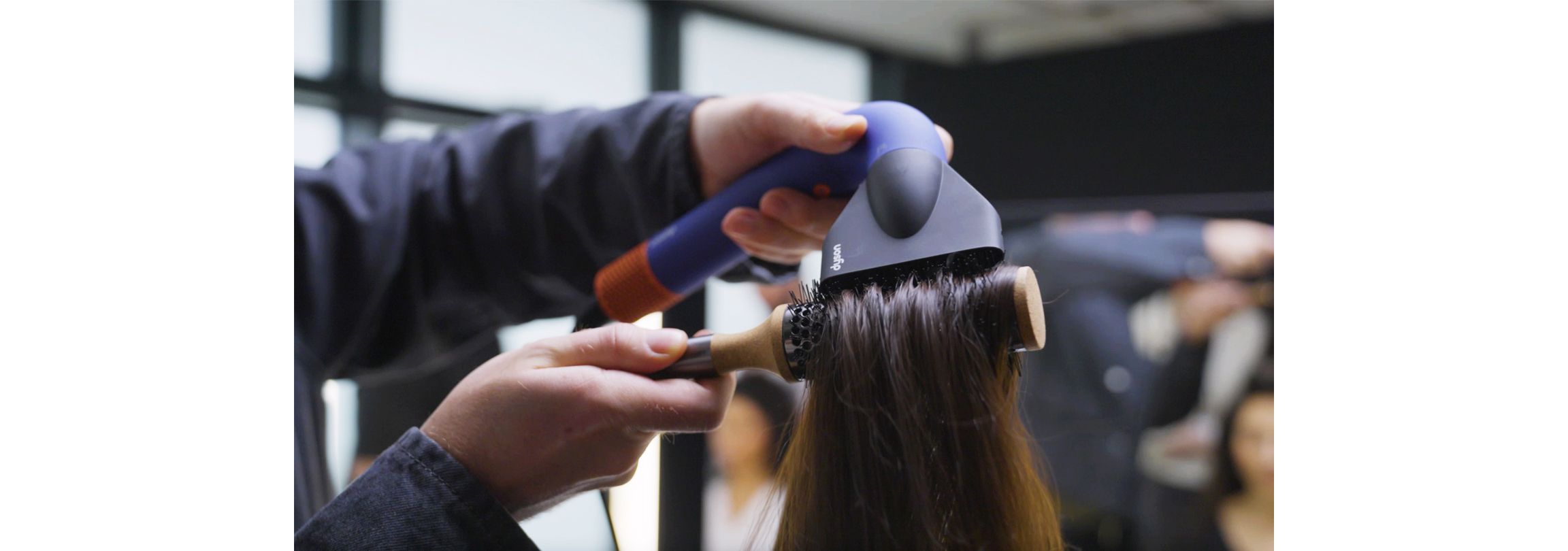 Dyson Supersonic r™ Professional hair dryer Vinca Blue/Topaz