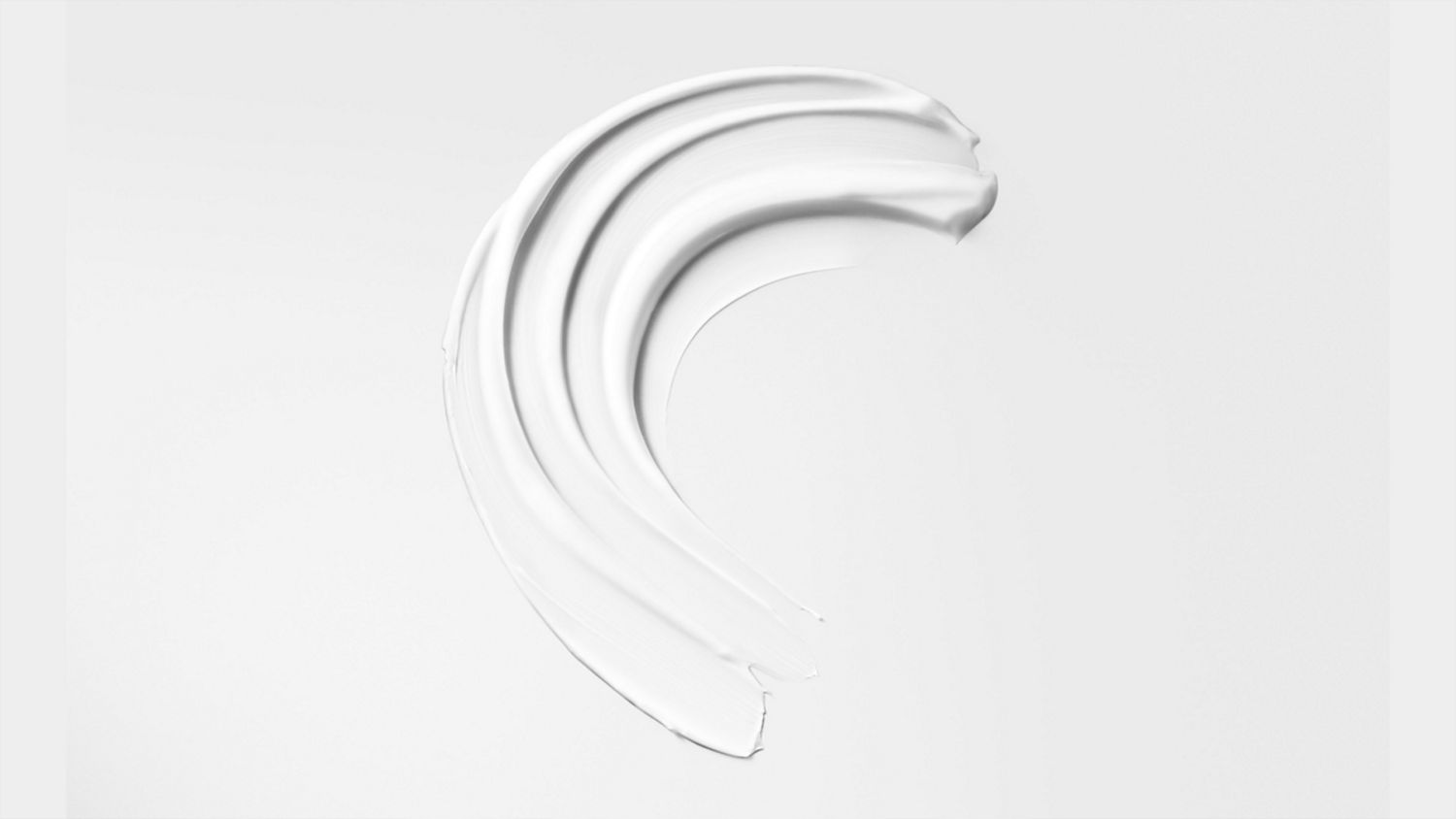 A rich cream-to-serum texture. Use on damp, towel-dried hair, before styling, to lock in flexible hold. Available in four variants.