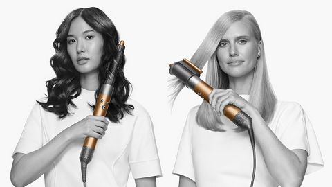 Models using Dyson Airwrap multi-stylers