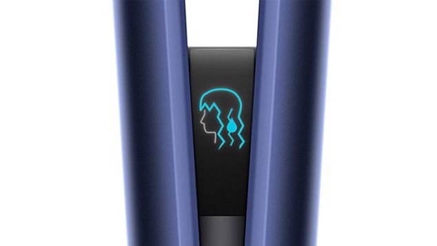 Dyson Airstrait LCD screen, with animations.