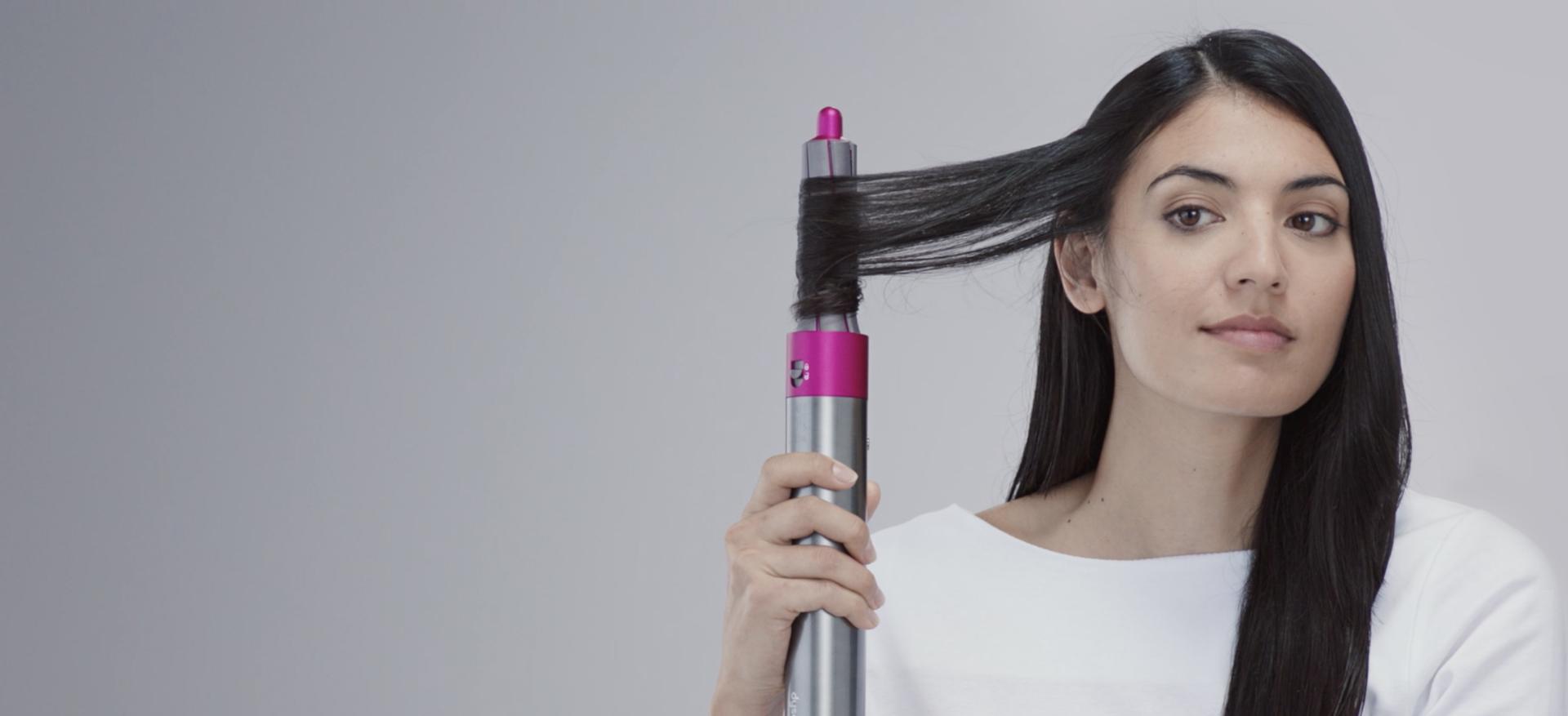Video showing how to get started with your Dyson Airwrap multi-styler