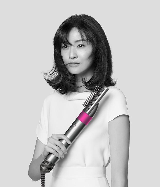 Small firm smoothing brush (Nickel/Fuchsia)