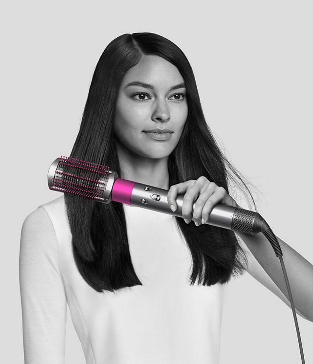 DYSON AIRWRAP: Shaping Brush vs Smoothing Brush  DYSON AIRWRAP: Smoothing  Brush Vs Shaping Brush So many of you have asked to see a side by side  comparision of the different brush