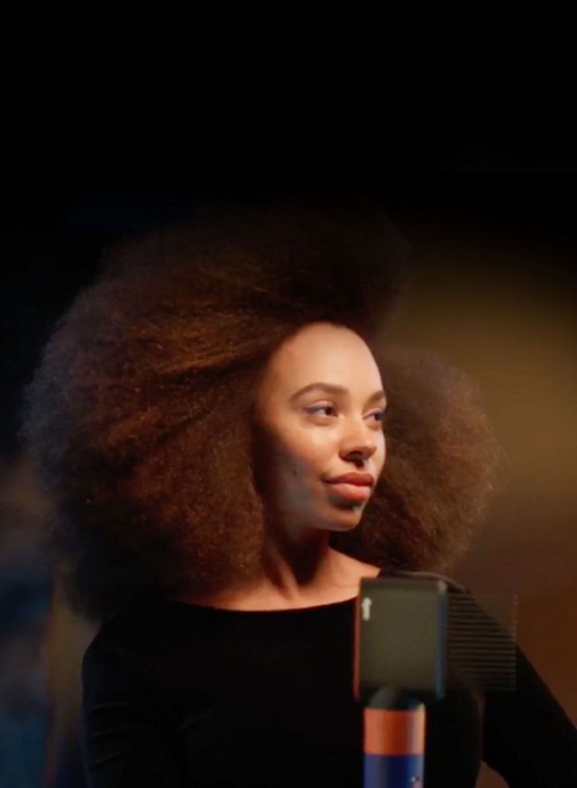 Dyson Airstrait™ straightener Nickel/Copper