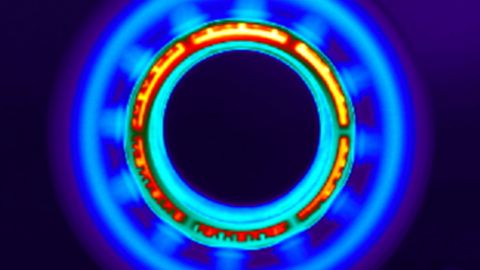 Thermal image of Dyson Supersonic™ professional hair dryer