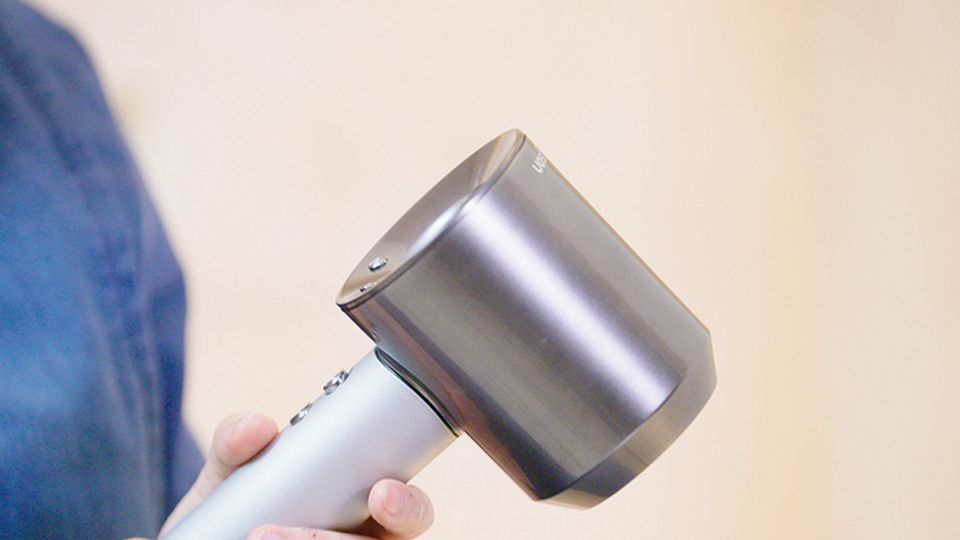 Se videoen: Se Dyson Supersonic Professional Edition i aksjon