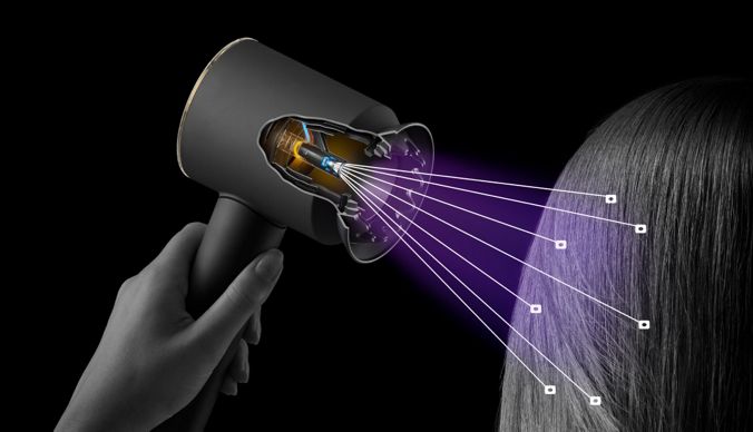 Dyson Supersonic Nural Shineヘアドライヤーで髪を乾かす女性のテクノロジーイメージ