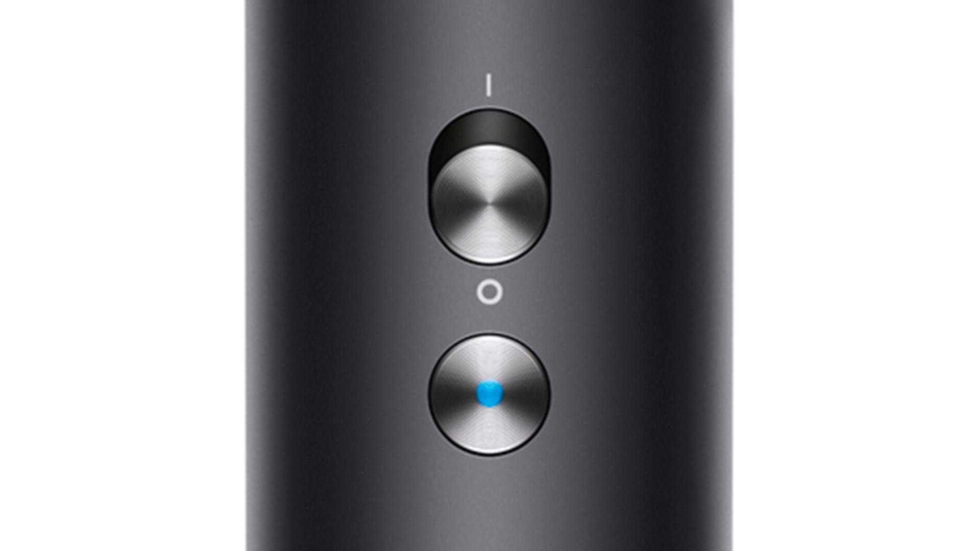 Supersonic vadības slēdžu tuvplāns.