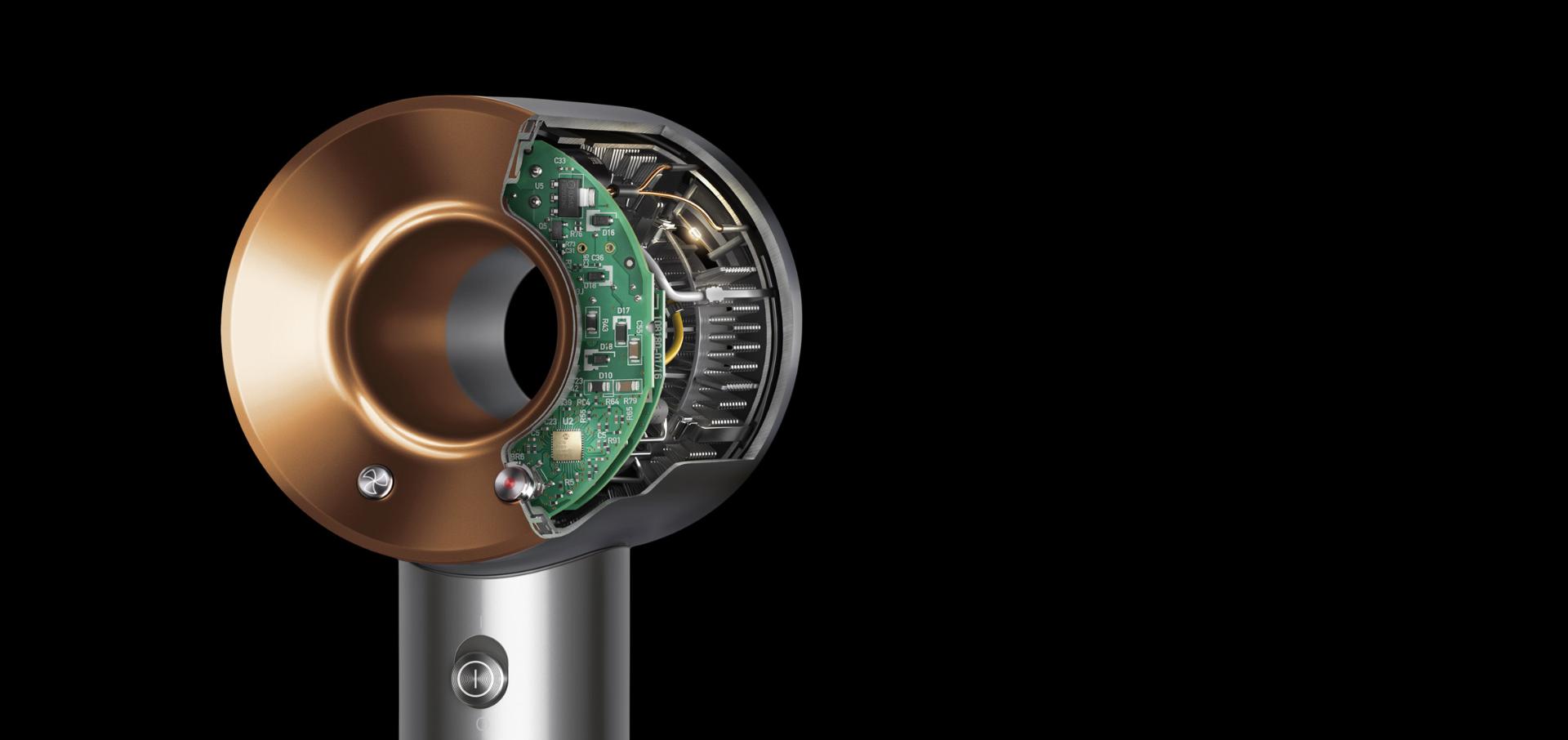 תצלום רנטגן של המנגנון הפנימי של הראש של מייבש השיערDyson Supersonic