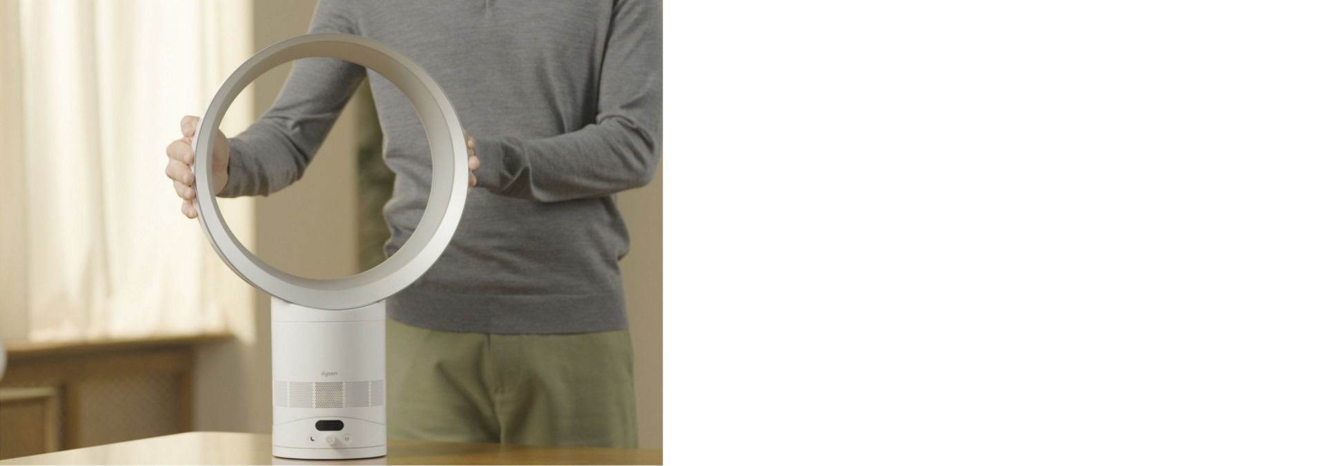 The Dyson Cool CF1 fan is unboxed by its new owner.