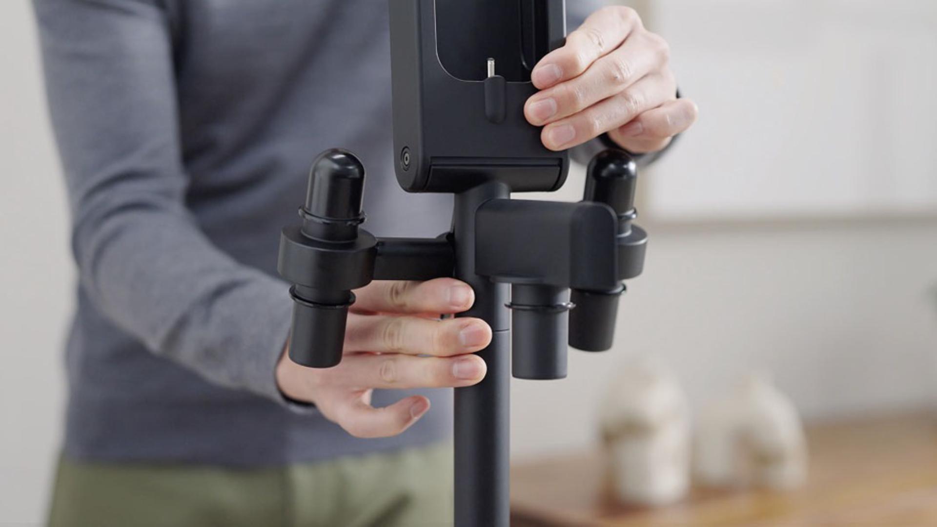 Un nuevo propietario de Dyson arma su Dock de piso.