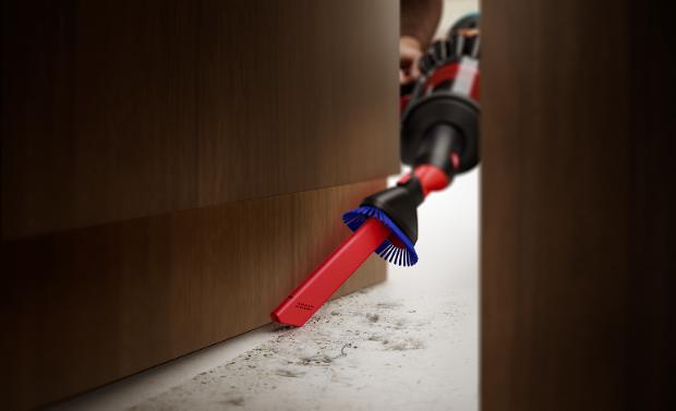 The Awkward gap tool 2.0 is used to clean around a corner.
