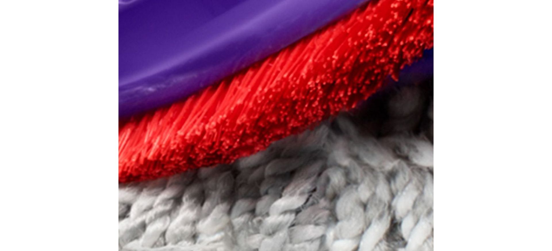 Četka Dyson Digital Motorbar za dubinsko čišćenje tepiha.