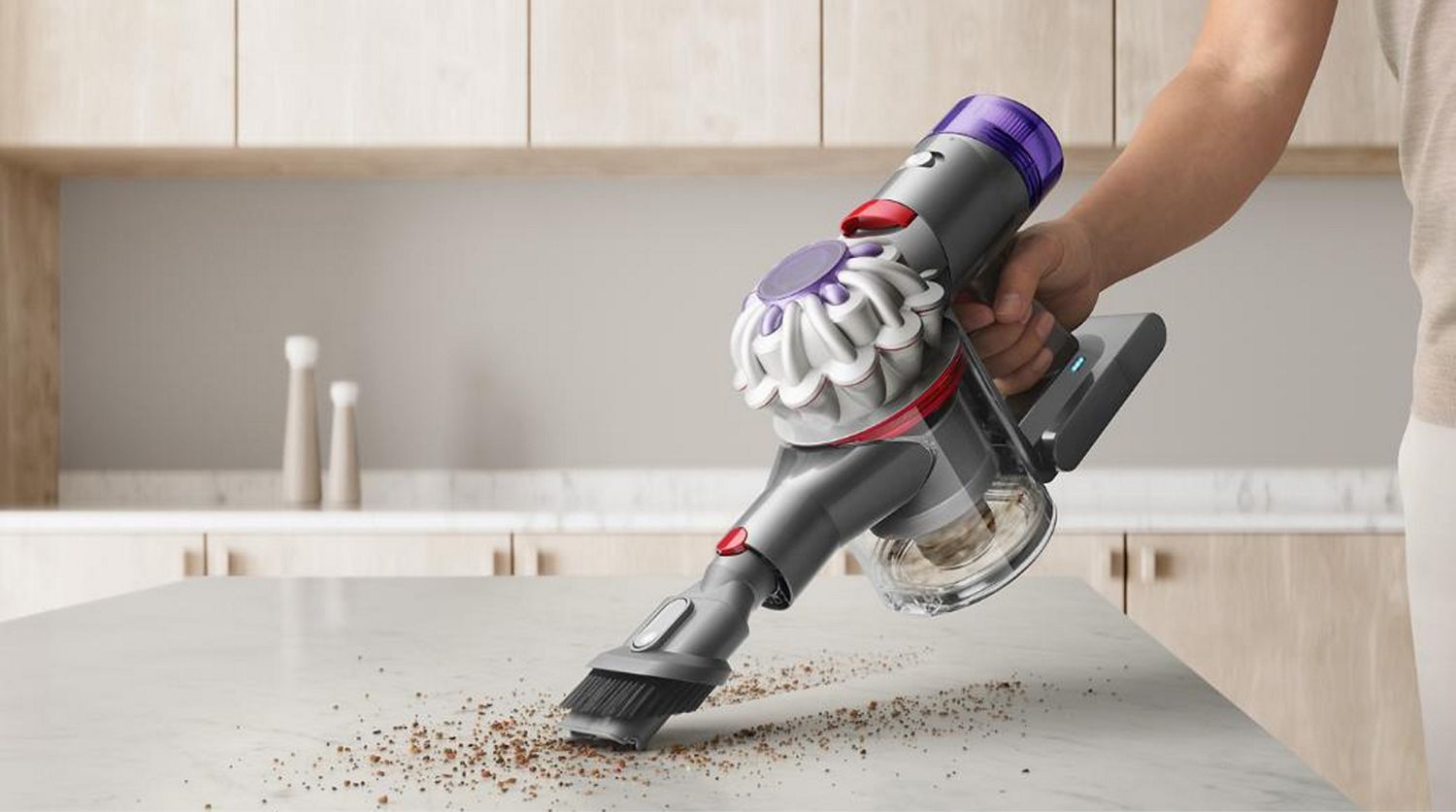 Dyson V8 Focus Clean™ | Handheld vacuum cleaner | Dyson SG