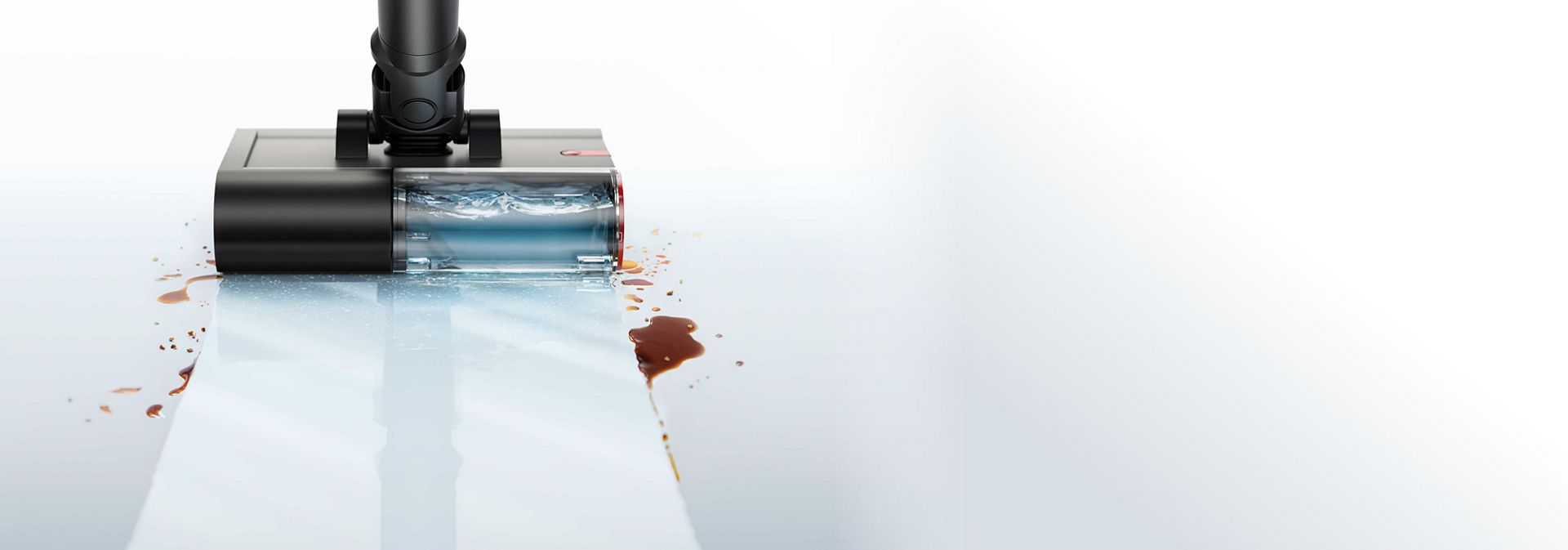 Közeli kép a Dyson PencilWash tisztítófej tisztavíz-tartályáról.