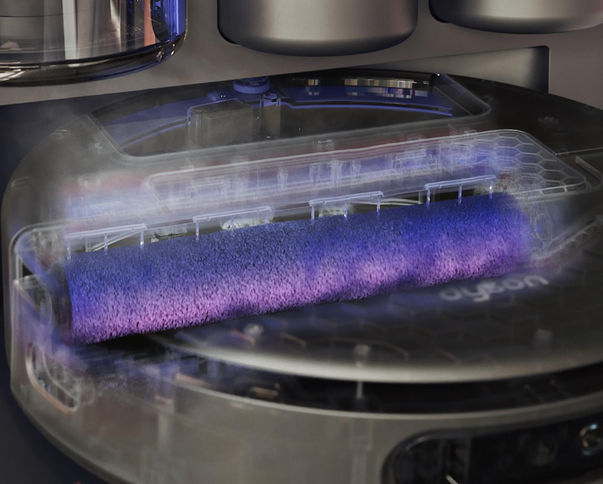 The Dyson Cyclonic dock dries the roller with air heated to 45 degrees Celsius.