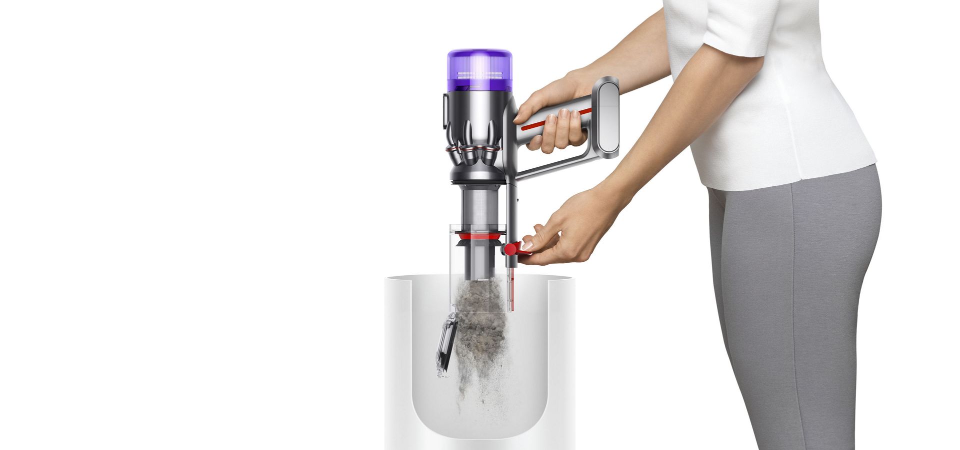 Svuotamento del contenitore dell'aspirapolvere Dyson Micro 1.5kg 