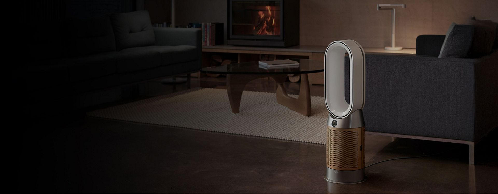 The Dyson HushJet Compact Purifier projects purified air in a large room.