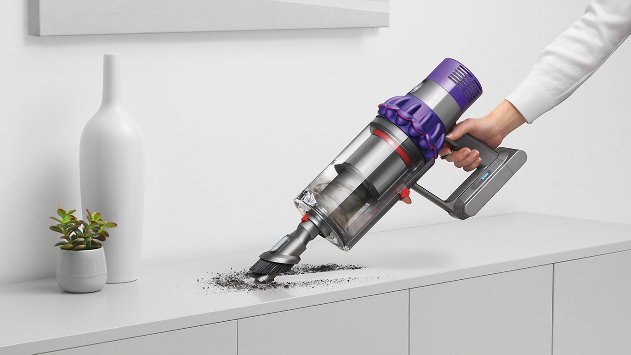 First-generation Dyson Cyclone V10 Animal (Iron)