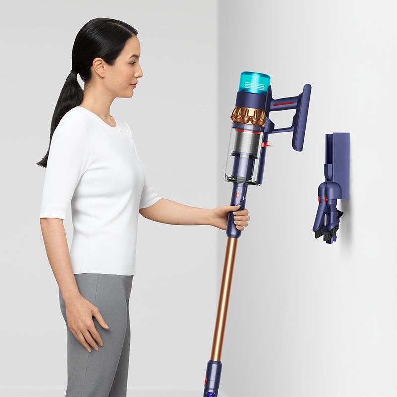 Dyson Gen5detect показаний у док-станції для заряджання.
