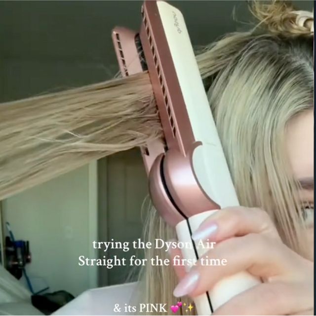Dyson Airstrait™ straightener (Jasper Plum)